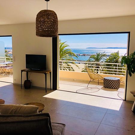 Appartement T3 Lumineux Traversant Totalement Neuf En Face De La Plage Front De Mer Vue Sur Les Iles Vue Mer Panoramique Assuree Residence De La Plage Centre Ville Du Lavandou 3Eme Etage Avec Ascenseur Appartement T3 Льо Лаванду Екстериор снимка