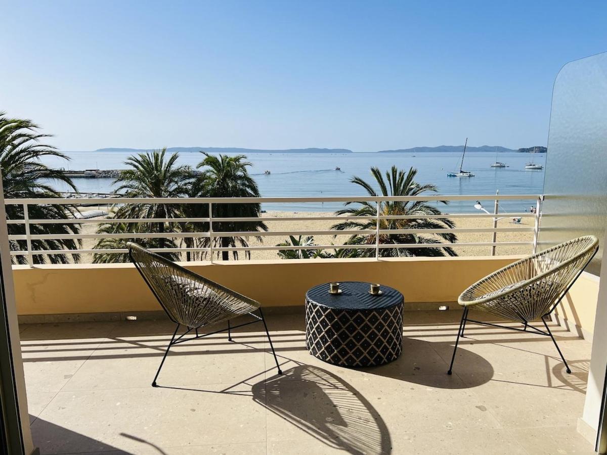 Appartement T3 Lumineux Traversant Totalement Neuf En Face De La Plage Front De Mer Vue Sur Les Iles Vue Mer Panoramique Assuree Residence De La Plage Centre Ville Du Lavandou 3Eme Etage Avec Ascenseur Appartement T3 Льо Лаванду Екстериор снимка