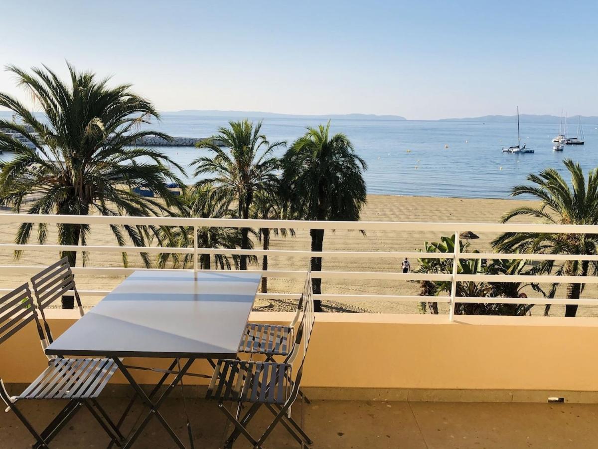 Appartement T3 Lumineux Traversant Totalement Neuf En Face De La Plage Front De Mer Vue Sur Les Iles Vue Mer Panoramique Assuree Residence De La Plage Centre Ville Du Lavandou 3Eme Etage Avec Ascenseur Appartement T3 Льо Лаванду Екстериор снимка
